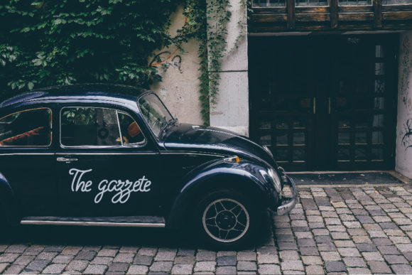 The Gazzete: A Versatile Script Font for Modern Web Design